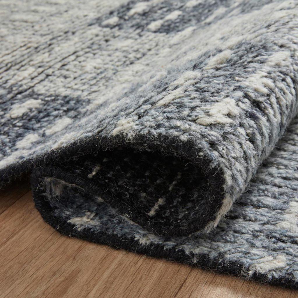 Gwyneth Hand Knotted Rug in Denim/Sky